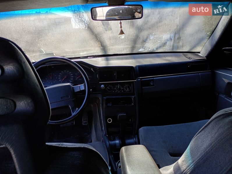 Седан Volvo 960 1994 в Полонном