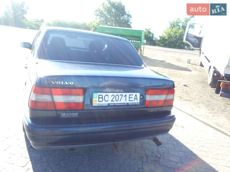 Седан Volvo 960 1995 в Жовтанцах