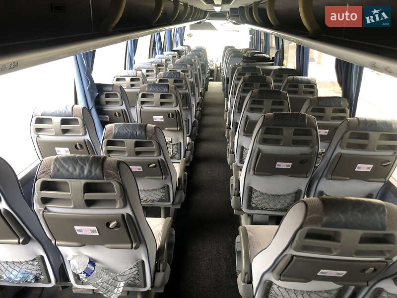 Туристический / Междугородний автобус Volvo 9700 2011 в Черновцах