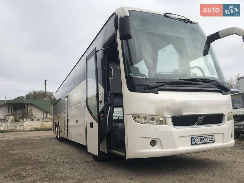Туристический / Междугородний автобус Volvo 9700 2011 в Черновцах