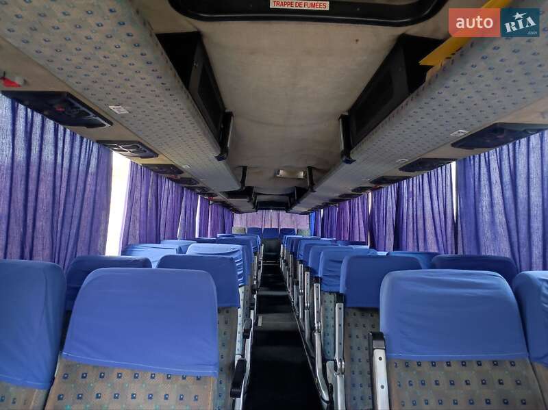 Туристический / Междугородний автобус Volvo B10B 1992 в Полтаве