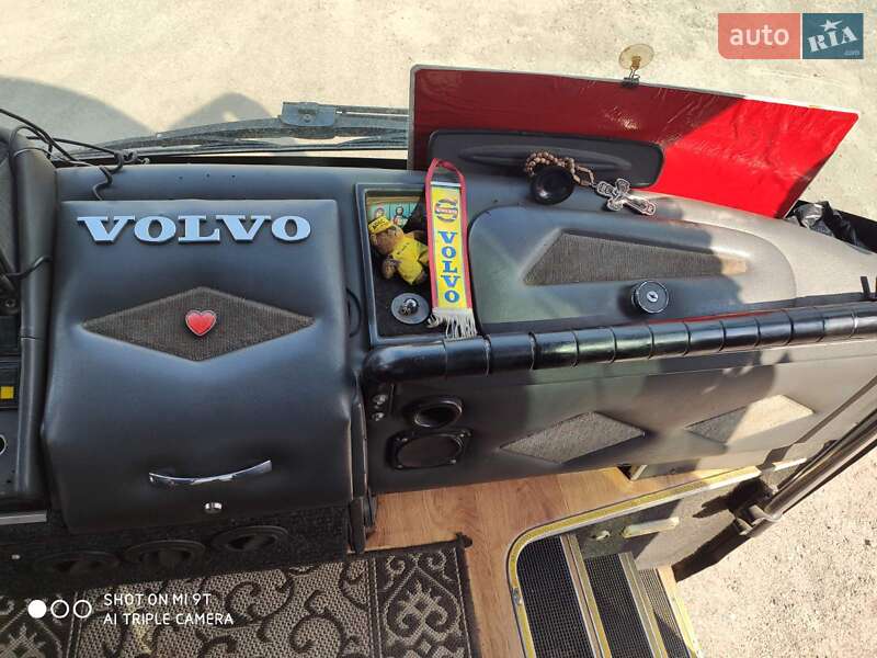 Туристический / Междугородний автобус Volvo B10R 1991 в Никополе фото 5 Туристический / Междугородний автобус Volvo B10R 1991 в Никополе