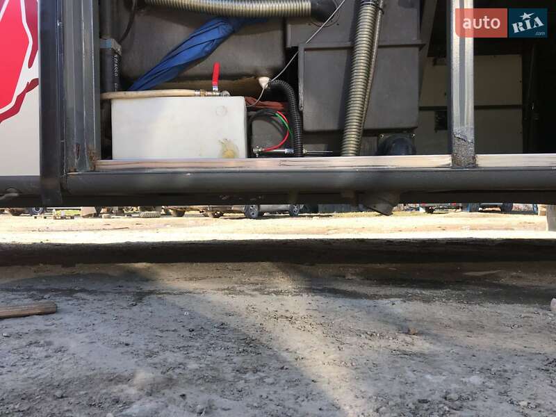 Туристический / Междугородний автобус Volvo B12 2003 в Черновцах фото 10 Туристический / Междугородний автобус Volvo B12 2003 в Черновцах