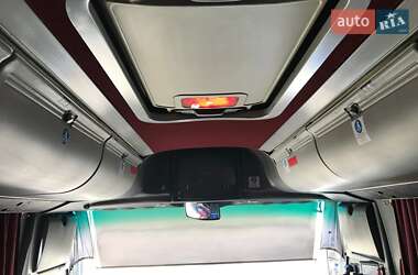 Туристический / Междугородний автобус Volvo B12 2003 в 