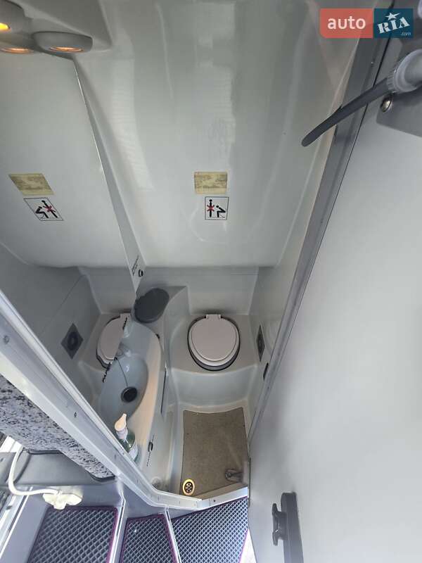 Туристический / Междугородний автобус Volvo B12 2007 в Тернополе