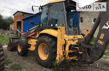 Экскаватор погрузчик Volvo BL 71 2007 в Тячеве