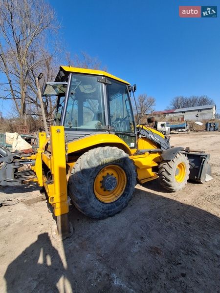 Колісний екскаватор Volvo BL 71 2005 в Пустомитах