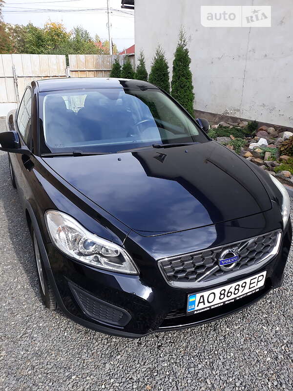 Хэтчбек Volvo C30 2010 в Мукачево