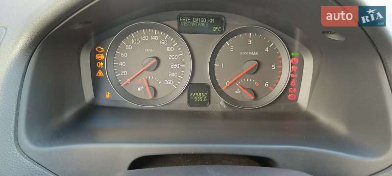 Хэтчбек Volvo C30 2008 в Кривом Роге фото 7 Хэтчбек Volvo C30 2008 в Кривом Роге