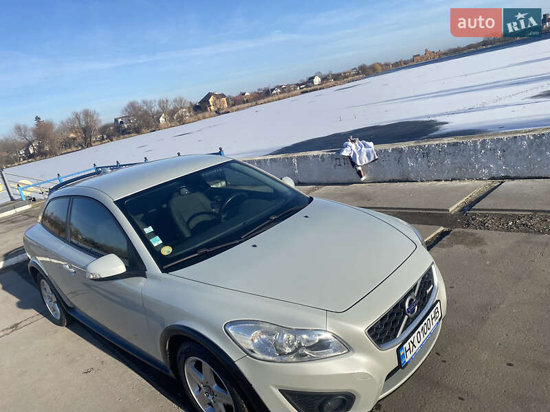 Хэтчбек Volvo C30 2009 в Хмельницком фото 15 Хэтчбек Volvo C30 2009 в Хмельницком