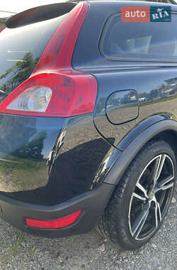 Хэтчбек Volvo C30 2009 в 