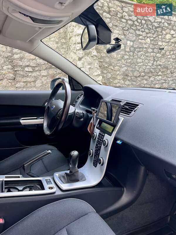 Хэтчбек Volvo C30 2011 в Тернополе фото 55 Хэтчбек Volvo C30 2011 в Тернополе