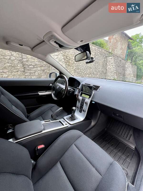Хэтчбек Volvo C30 2011 в Тернополе фото 59 Хэтчбек Volvo C30 2011 в Тернополе