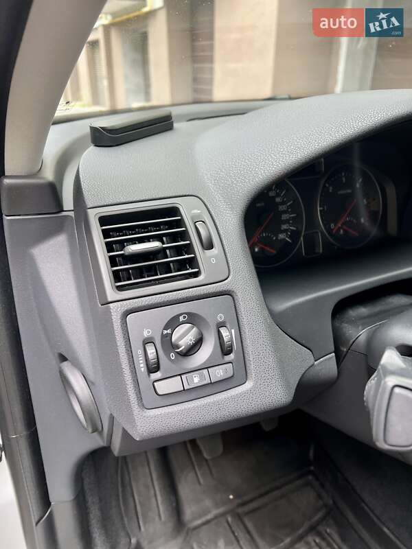 Хэтчбек Volvo C30 2011 в Тернополе фото 77 Хэтчбек Volvo C30 2011 в Тернополе