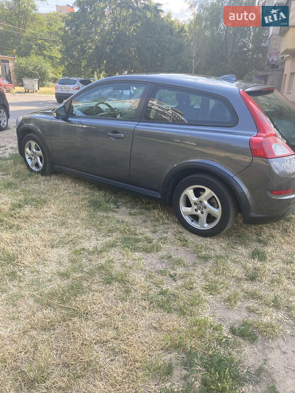 Хэтчбек Volvo C30 2011 в Запорожье