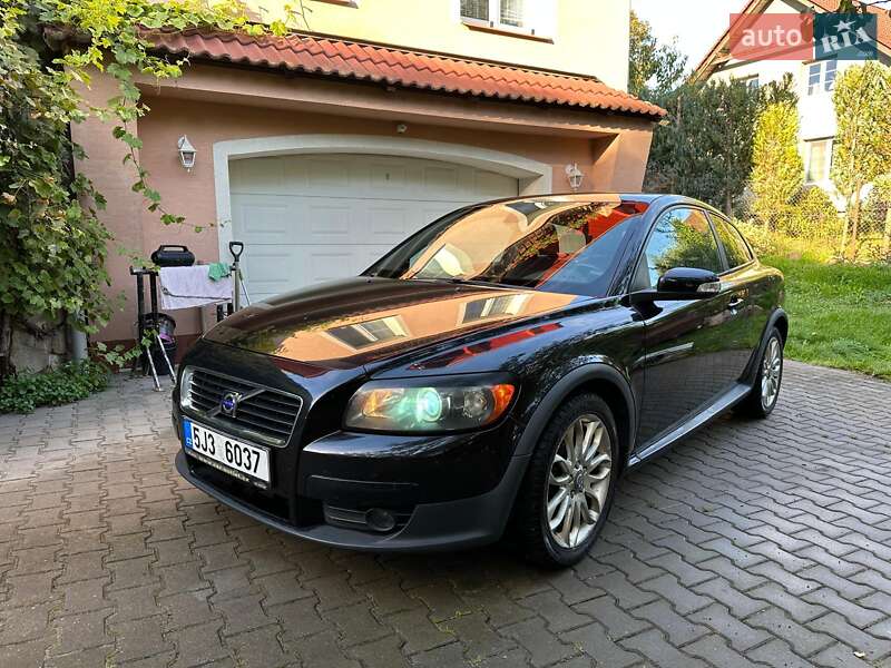 Хэтчбек Volvo C30 2007 в Киеве
