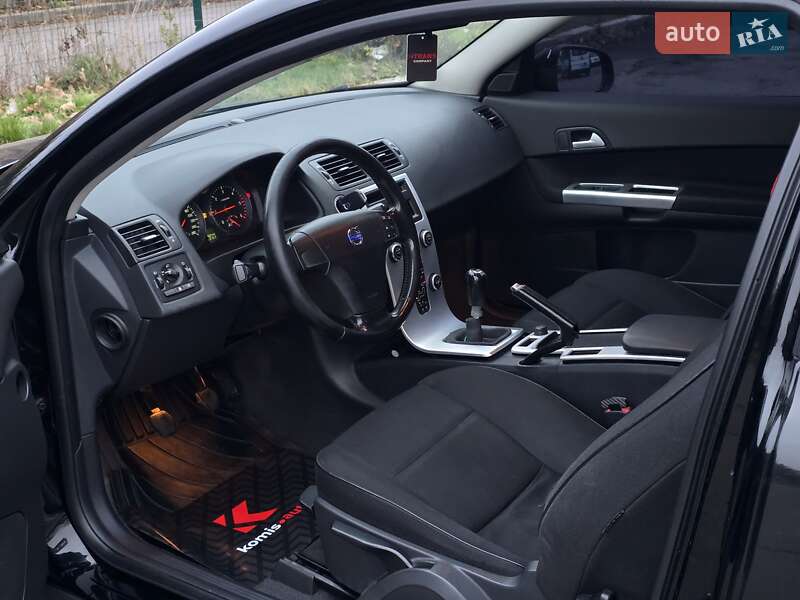 Хетчбек Volvo C30 2010 в Хмельницькому