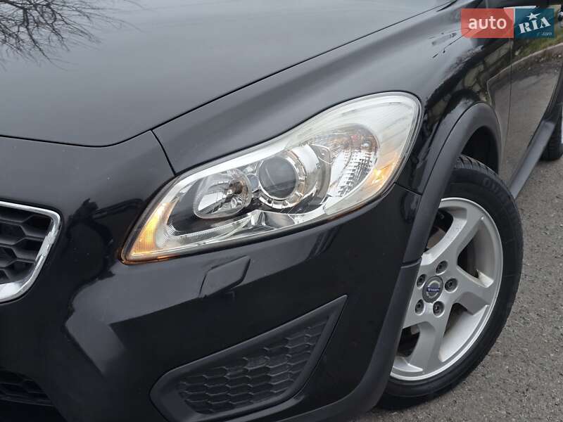 Хэтчбек Volvo C30 2010 в Хмельницком