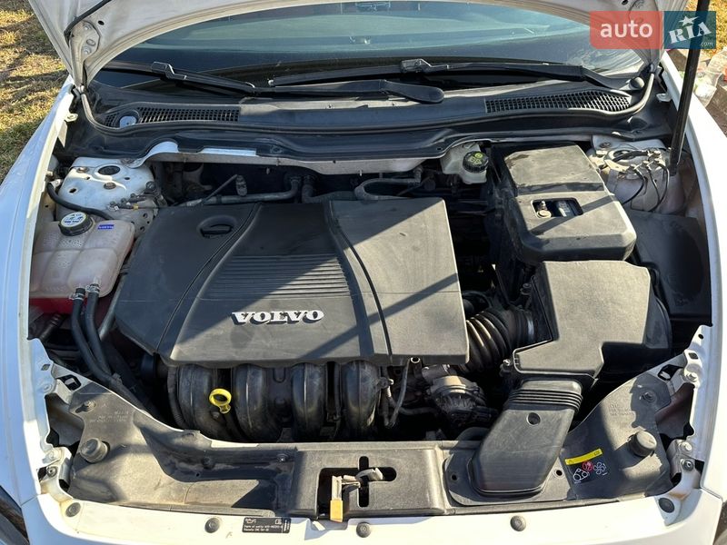 Хетчбек Volvo C30 2008 в Хмельницькому фото 7 Хетчбек Volvo C30 2008 в Хмельницькому