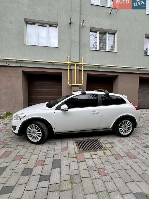 Хэтчбек Volvo C30 2011 в Тернополе