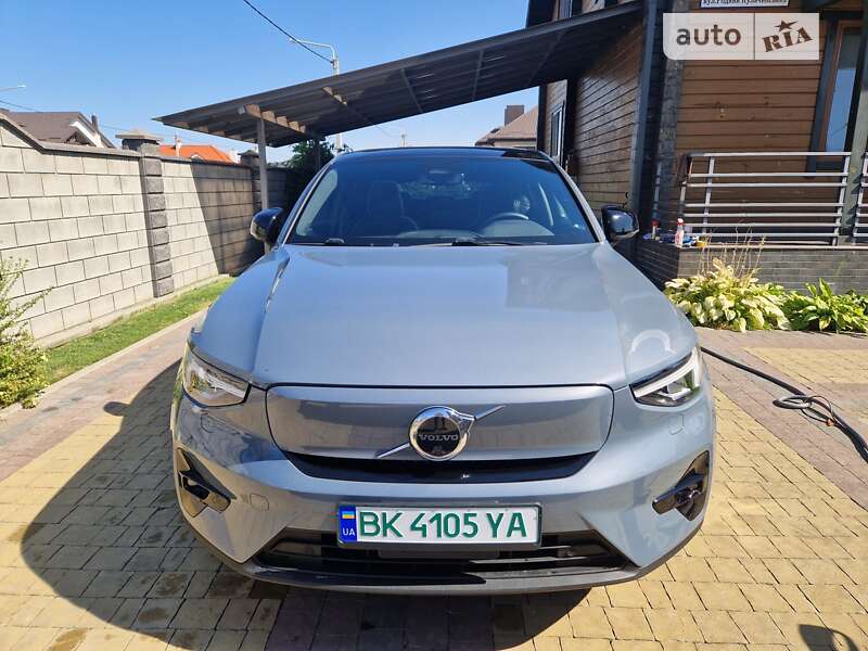 Внедорожник / Кроссовер Volvo C40 Recharge 2023 в Ровно