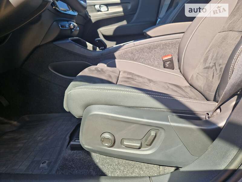 Внедорожник / Кроссовер Volvo C40 Recharge 2023 в Ровно