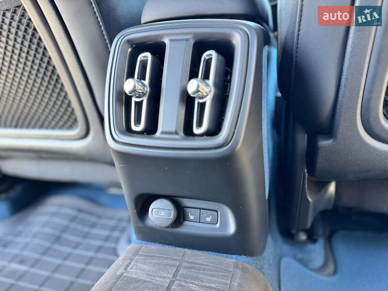 Внедорожник / Кроссовер Volvo C40 Recharge 2023 в Днепре