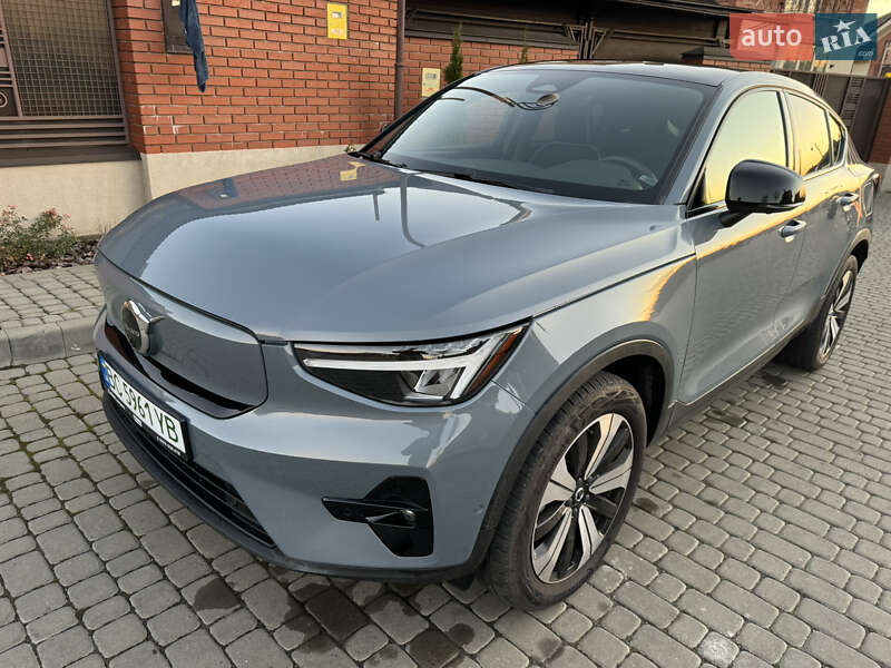 Внедорожник / Кроссовер Volvo C40 Recharge 2023 в 
