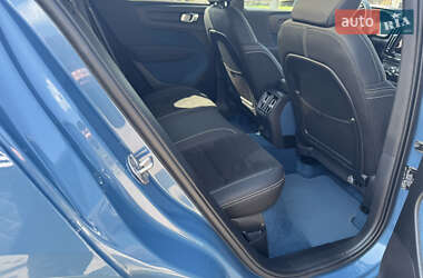 Внедорожник / Кроссовер Volvo C40 Recharge 2022 в 