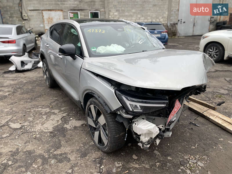 Внедорожник / Кроссовер Volvo C40 Recharge 2024 в 
