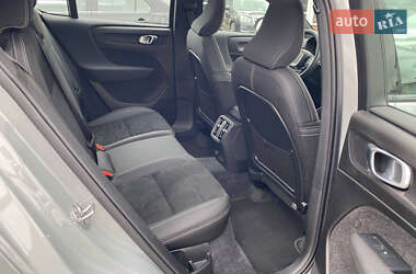 Внедорожник / Кроссовер Volvo C40 Recharge 2024 в 