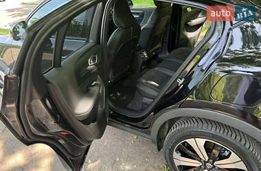 Позашляховик / Кросовер Volvo C40 Recharge 2022 в 