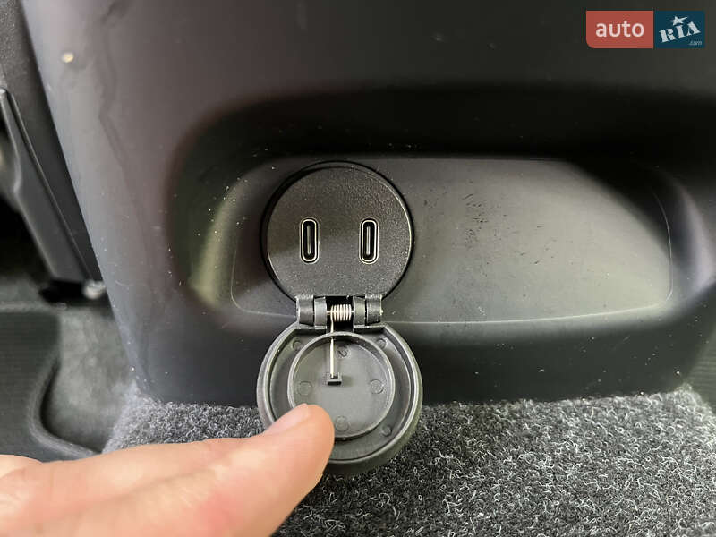 Внедорожник / Кроссовер Volvo C40 Recharge 2022 в Ровно