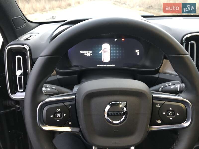 Внедорожник / Кроссовер Volvo C40 Recharge 2022 в Киеве