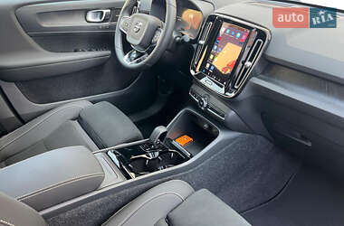 Внедорожник / Кроссовер Volvo C40 Recharge 2022 в 