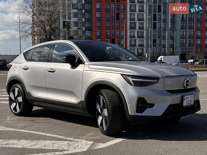 Volvo C40 Recharge 2023