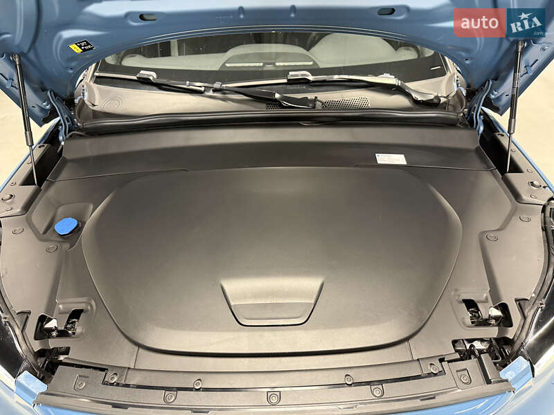 Позашляховик / Кросовер Volvo C40 Recharge 2022 в Володимирі