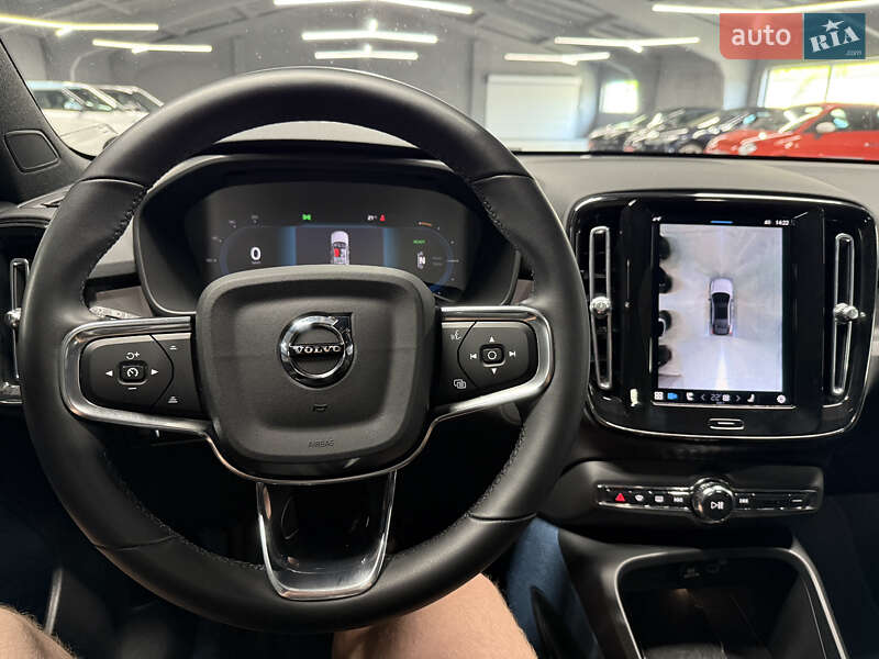 Позашляховик / Кросовер Volvo C40 Recharge 2022 в Володимирі