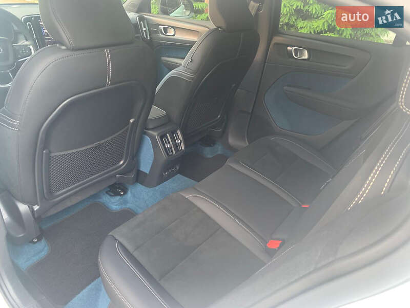 Внедорожник / Кроссовер Volvo C40 Recharge 2023 в Львове