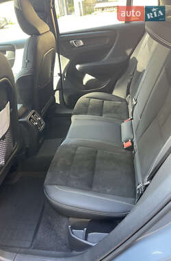 Внедорожник / Кроссовер Volvo C40 Recharge 2023 в 