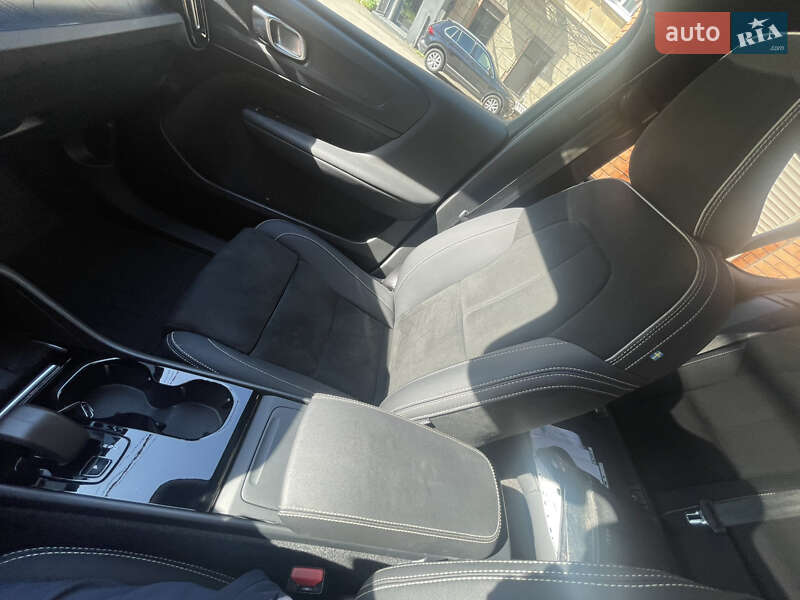 Позашляховик / Кросовер Volvo C40 Recharge 2023 в Дніпрі