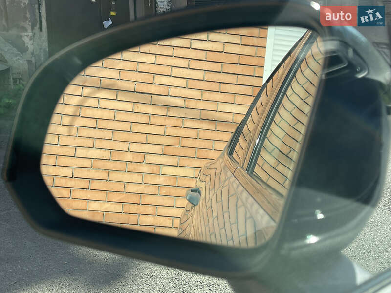 Позашляховик / Кросовер Volvo C40 Recharge 2023 в Дніпрі