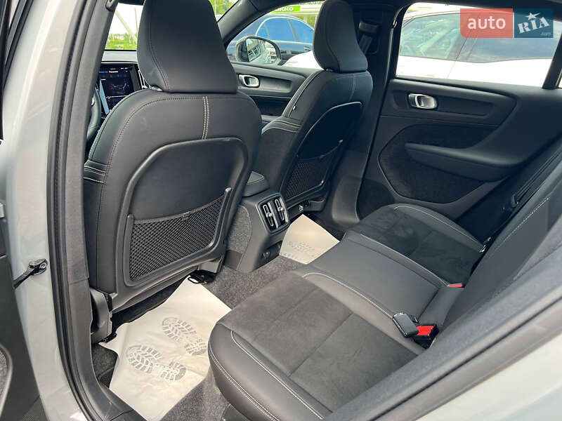 Внедорожник / Кроссовер Volvo C40 Recharge 2024 в Житомире