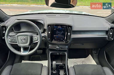 Внедорожник / Кроссовер Volvo C40 Recharge 2024 в 