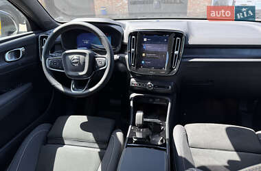Внедорожник / Кроссовер Volvo C40 Recharge 2023 в 