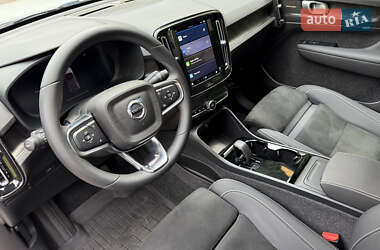 Внедорожник / Кроссовер Volvo C40 Recharge 2023 в 