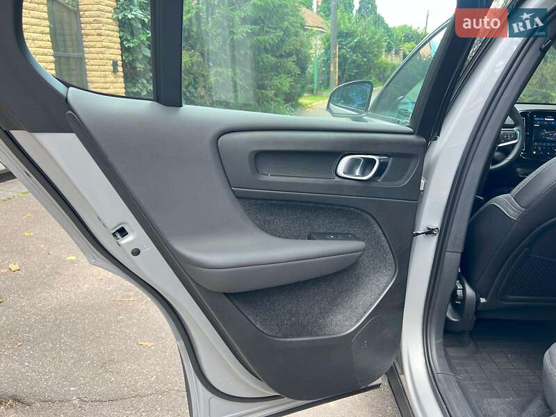 Внедорожник / Кроссовер Volvo C40 Recharge 2022 в Киеве