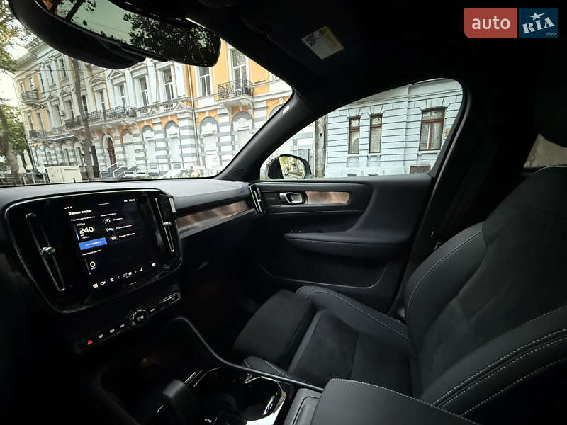Внедорожник / Кроссовер Volvo C40 Recharge 2022 в Одессе