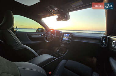 Внедорожник / Кроссовер Volvo C40 Recharge 2023 в 