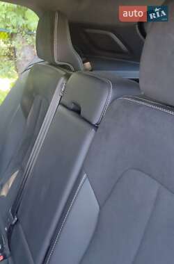 Внедорожник / Кроссовер Volvo C40 Recharge 2021 в 
